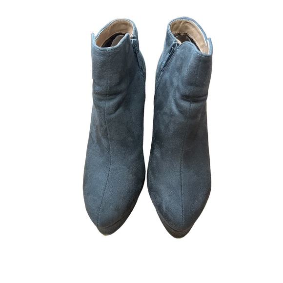 Michael Antonio Faux Suede Platform Greg Booties - Picture 3 of 6